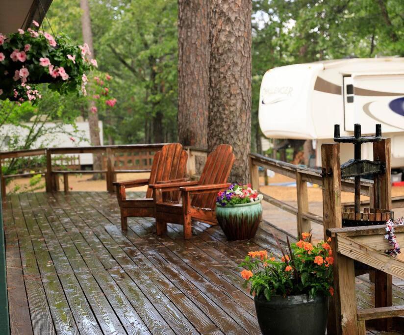 3 Bedroom Vacation Home Next To Silver Dollar City Бренсон Екстер'єр фото